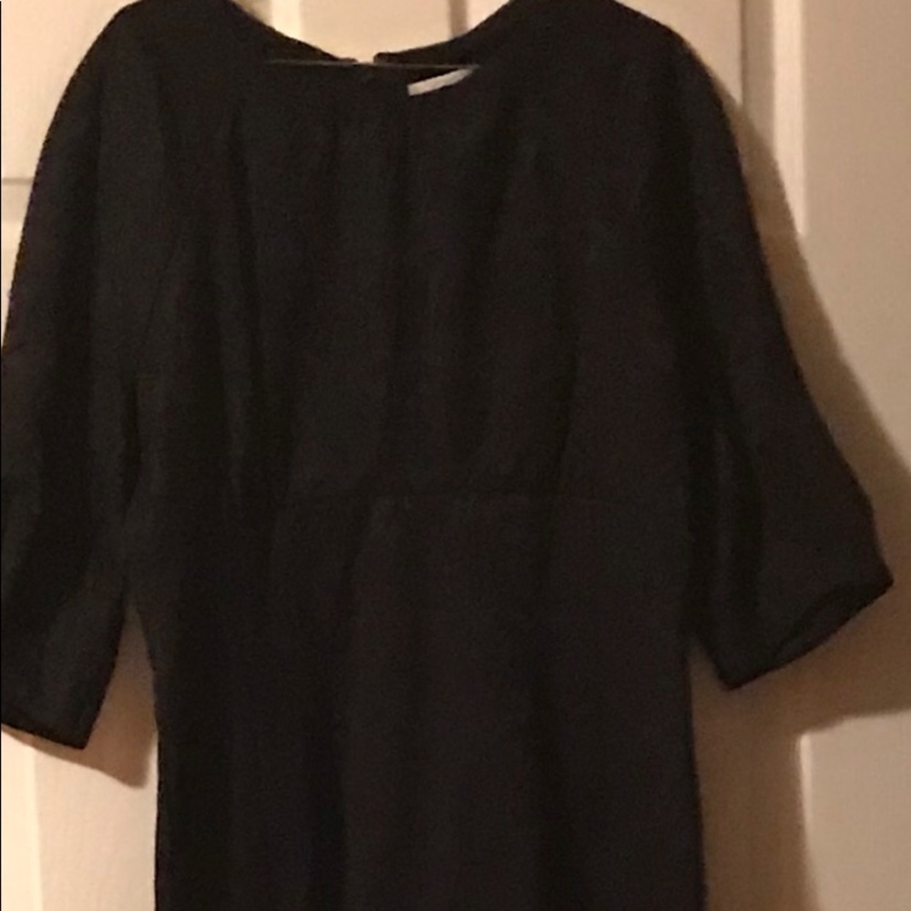 Dress - Picture 2 of 3